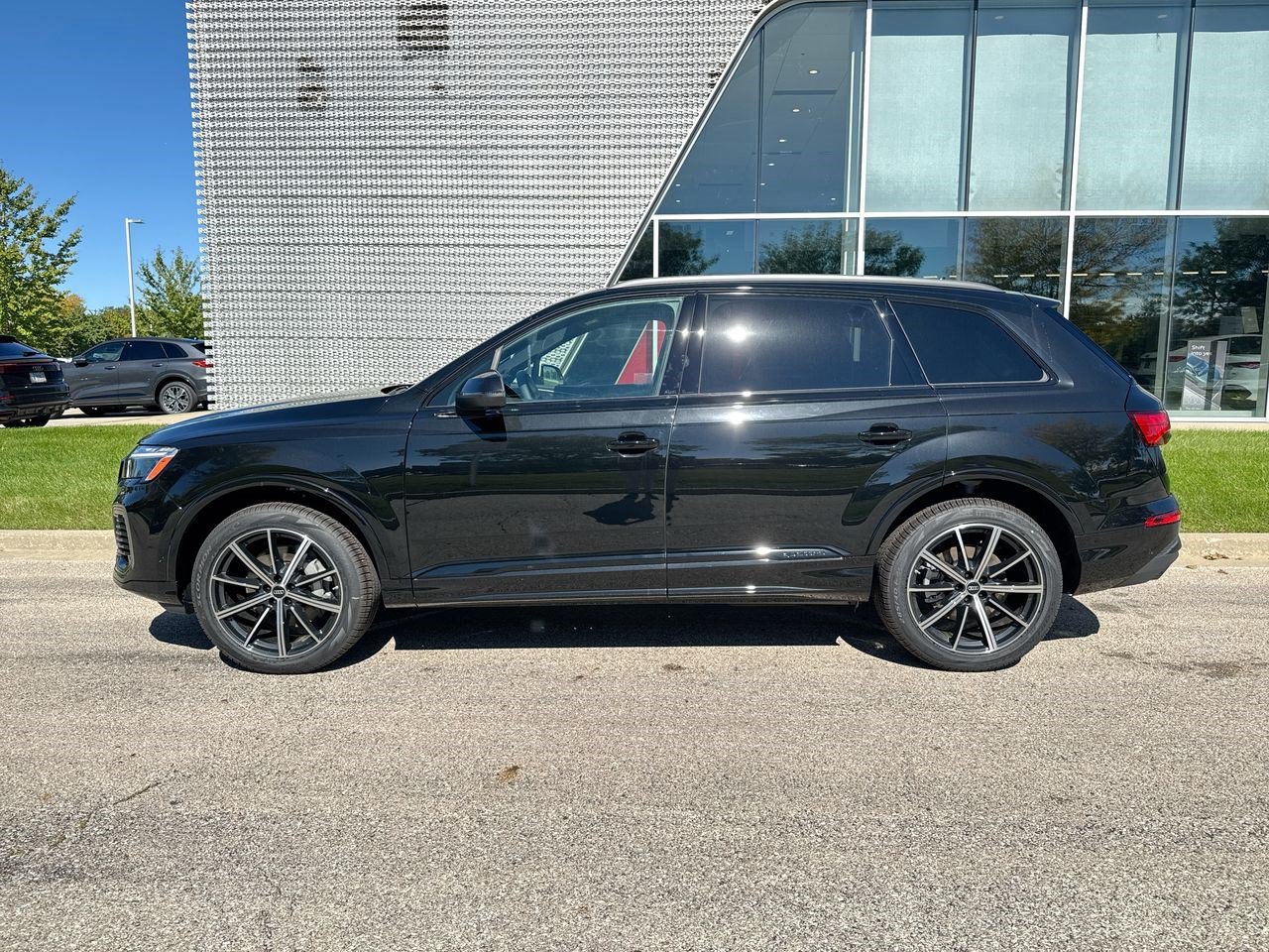 New 2026 Audi Q7 2.0T Premium Plus AWD/4WD image 26