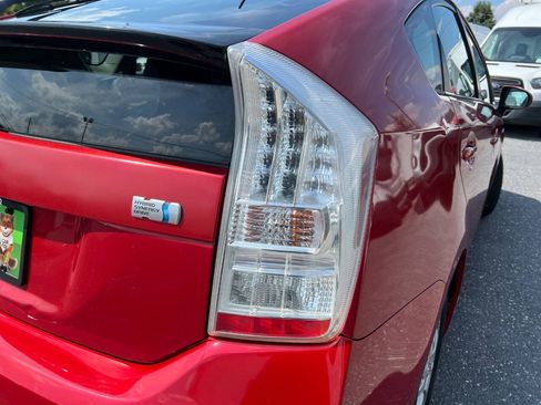 Used 2010 Toyota Prius Two FWD image 34