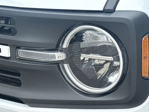 New 2026 Ford Bronco 4-Door AWD/4WD image 4