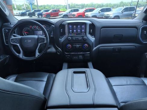 Used 2019 Chevrolet Silverado 1500 LT Trail Boss AWD/4WD image 14