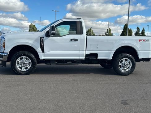 Used 2026 Ford F350 XLT w/ FX4 Off-Road Package AWD/4WD image 7