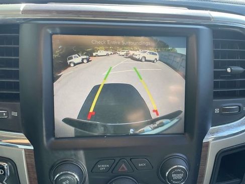 Used 2014 RAM 1500 Laramie w/ Convenience Group AWD/4WD image 30