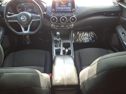 Used 2022 Nissan Sentra SV w/ All-Weather Package FWD image 10