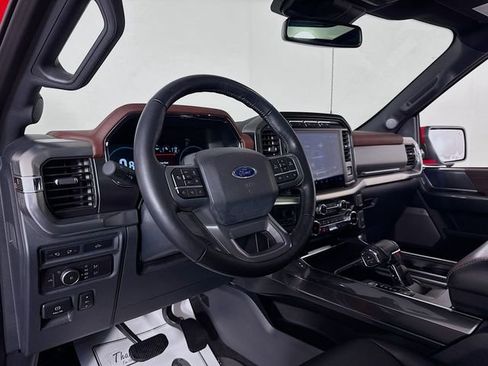 Certified 2022 Ford F150 Lariat w/ Equipment Group 502A High image 9