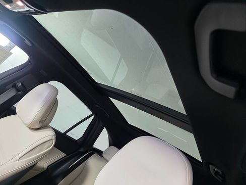 New 2026 Mercedes-Benz GLC 300 image 8