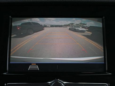Used 2022 Buick Encore Preferred w/ Safety Package FWD image 28