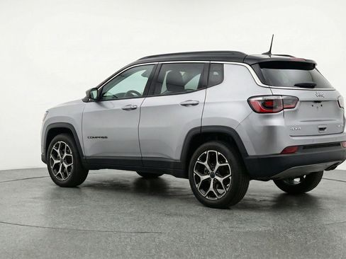Used 2025 Jeep Compass Limited AWD/4WD image 6