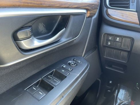 Used 2019 Honda CR-V EX image 9