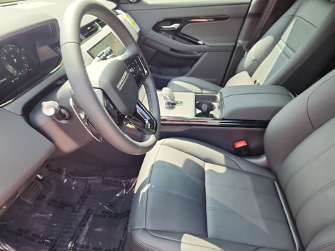 New 2026 Land Rover Range Rover Evoque S image 23