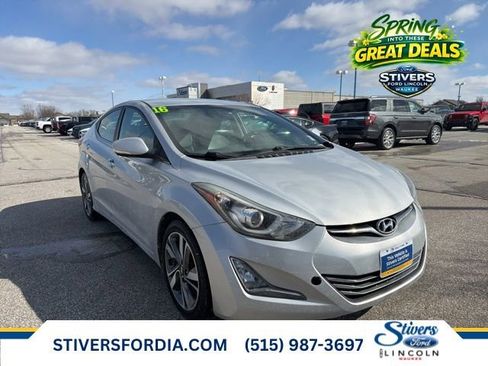 Used 2016 Hyundai Elantra Limited image 1