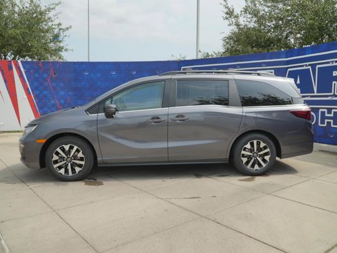 New 2026 Honda Odyssey EX-L image 11