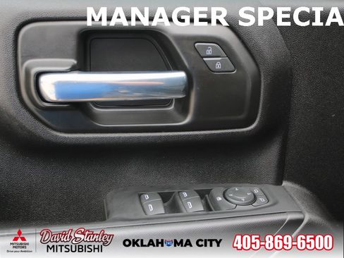 Used 2022 Chevrolet Silverado 2500 Custom w/ Gooseneck/5TH Wheel Package image 14