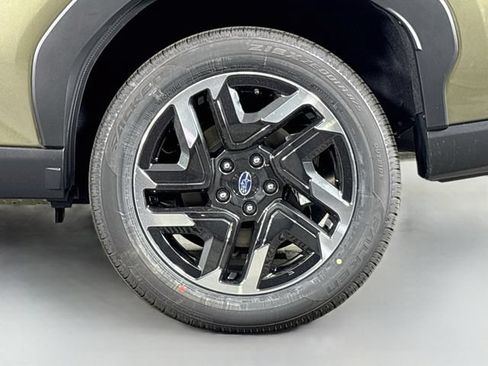 New 2026 Subaru Forester Touring AWD/4WD image 32