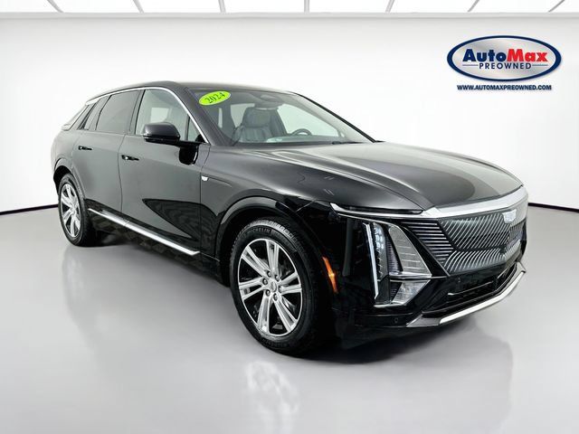 Used 2024 Cadillac Lyriq Tech w/ Driver Assist Package AWD/4WD image 1