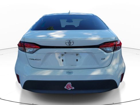 Used 2023 Toyota Corolla LE FWD image 5