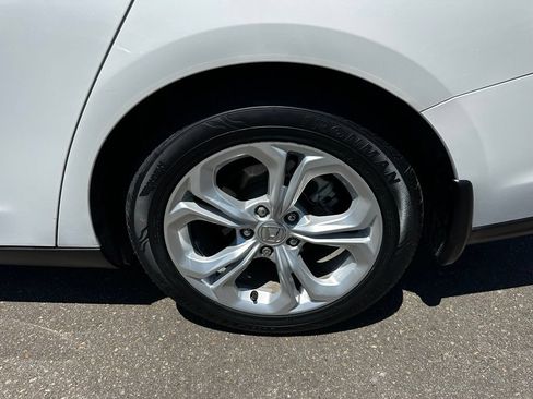 Used 2024 Honda Accord LX image 11