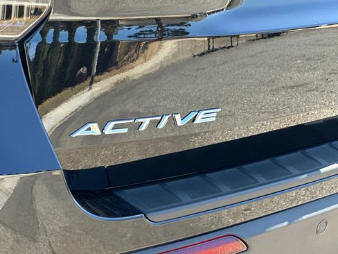 New 2026 Ford Explorer Active w/ Active Comfort Package RWD image 28
