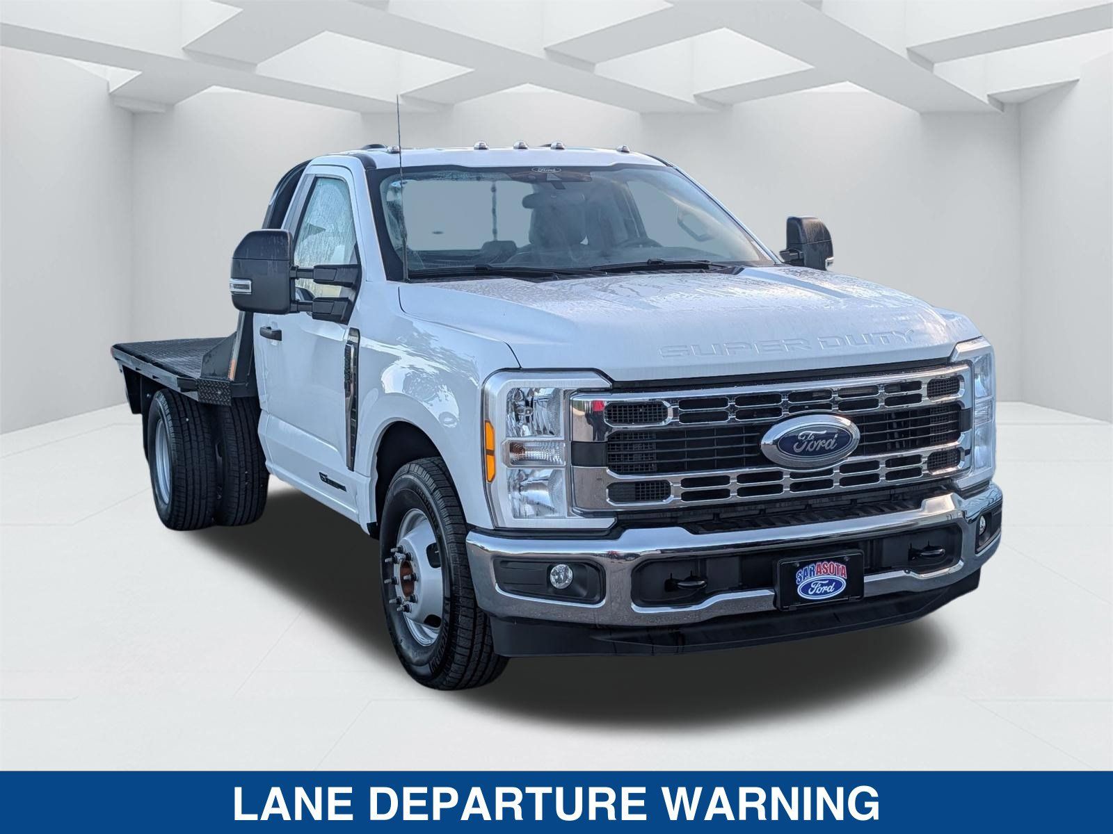 New 2025 Ford F350 XL w/ XL Chrome Package RWD image 3