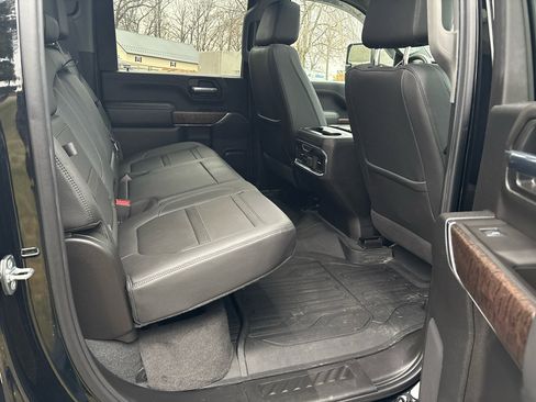 Used 2020 GMC Sierra 3500 Denali w/ Denali Ultimate Package image 12