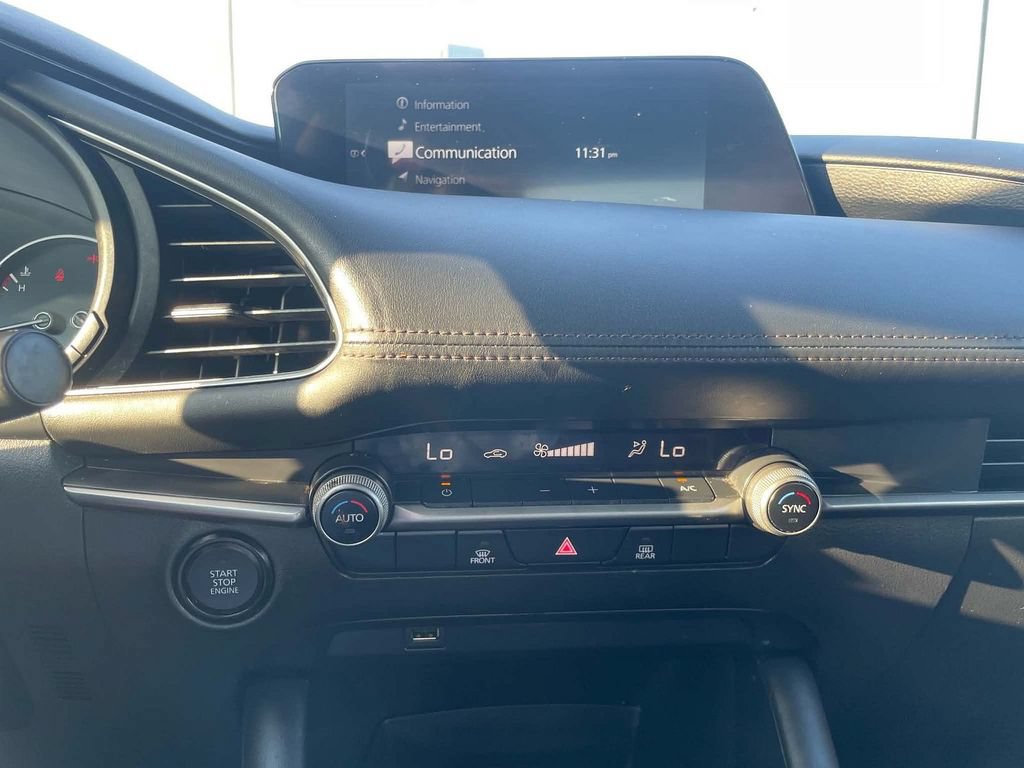 Used 2021 MAZDA MAZDA3 s FWD image 9