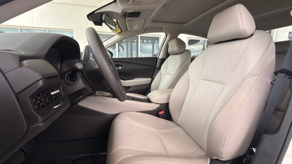 Used 2026 Honda Accord SE image 4