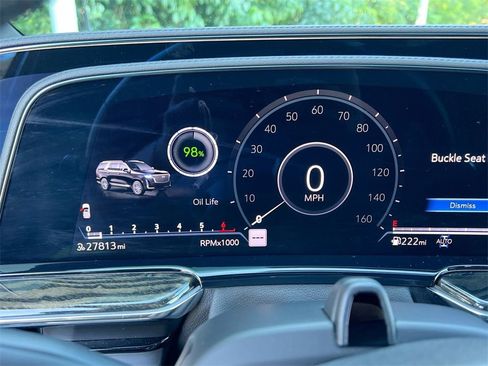 Used 2024 Cadillac Escalade Premium Luxury image 14