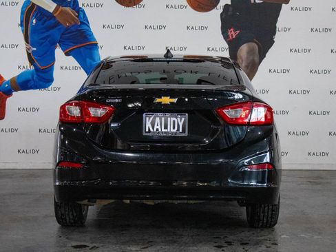 Used 2019 Chevrolet Cruze LS w/ LS Convenience Package image 22