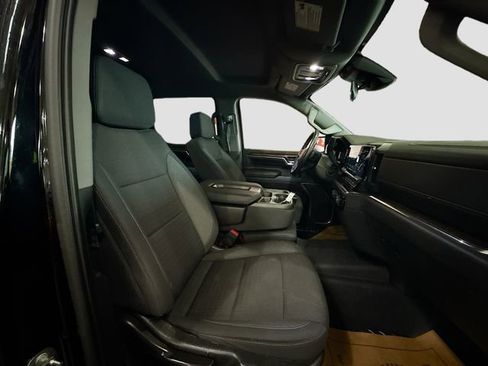 Used 2023 Chevrolet Silverado 1500 LT Trail Boss w/ LPO, Dark Essentials Package AWD/4WD image 28