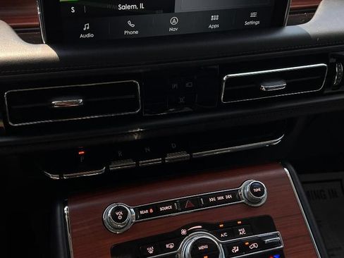 Used 2023 Lincoln Aviator Reserve w/ Equipment Group 201A AWD/4WD image 13