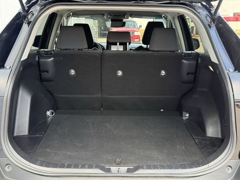 Used 2022 Toyota RAV4 LE image 30