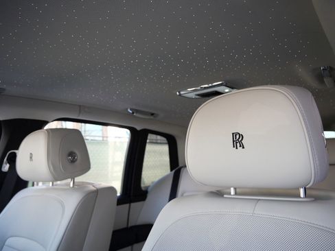 New 2026 Rolls-Royce Cullinan AWD/4WD image 10