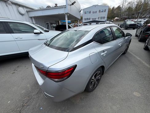 Used 2021 Nissan Sentra SV FWD image 5