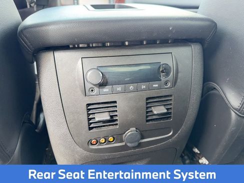 Used 2013 Chevrolet Avalanche LTZ RWD image 32