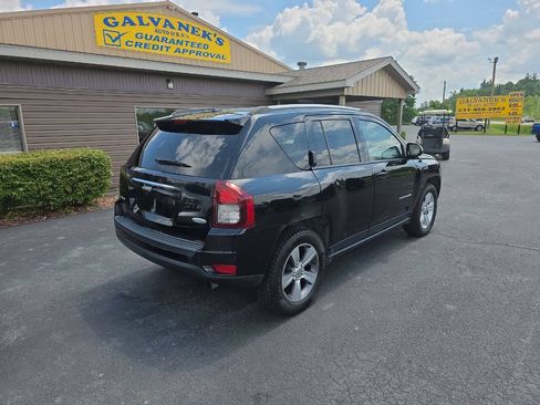 Used 2016 Jeep Compass Latitude AWD/4WD image 6