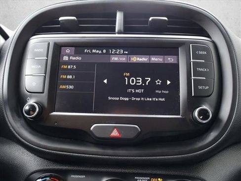 Used 2022 Kia Soul LX w/ Technology Package FWD image 16