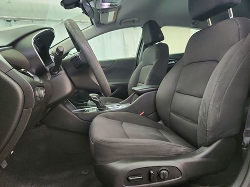 Used 2021 Chevrolet Malibu LT image 10
