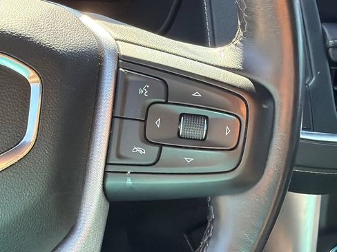 Used 2023 GMC Yukon SLT AWD/4WD image 25