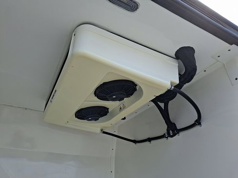 Used 2024 Mercedes-Benz Sprinter 144 Cargo image 10