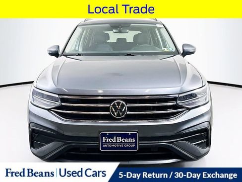 Used 2023 Volkswagen Tiguan S image 2