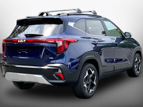 Used 2024 Kia Seltos EX AWD/4WD image 14