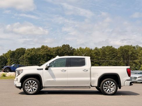 Used 2023 GMC Sierra 1500 Denali AWD/4WD image 14