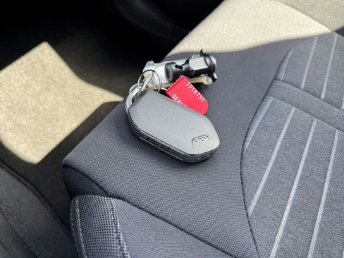 Used 2025 Kia K5 LXS image 21