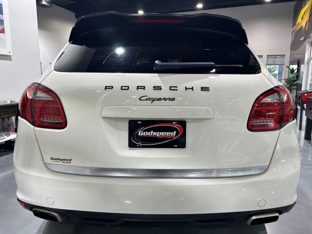 Used 2011 Porsche Cayenne AWD/4WD image 32