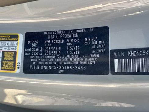 New 2026 Kia Carnival EX FWD image 30