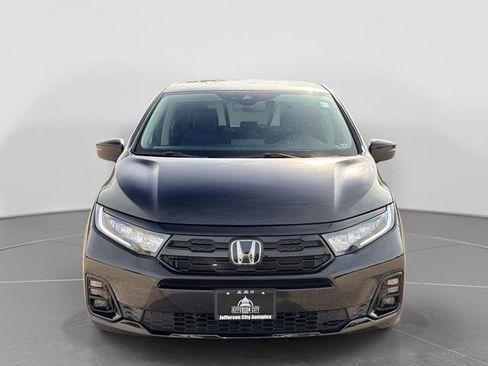 Used 2025 Honda Odyssey Elite image 2
