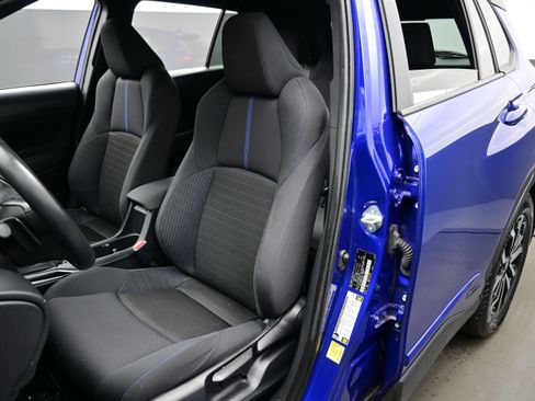 Used 2024 Toyota Corolla Cross AWD Hybrid image 11