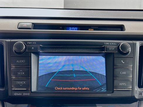 Used 2013 Toyota RAV4 Limited image 23