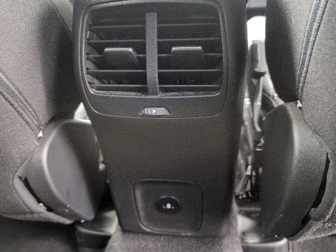 Used 2024 Ford Escape Active AWD/4WD image 15