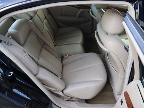 Used 2004 INFINITI Q45 Premium image 44