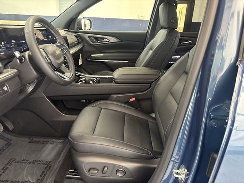 New 2026 Chevrolet Traverse LT w/ Driver Confidence Package image 26